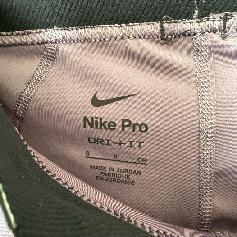 Nike Pro Compression Shorts - Picture 2 of 3